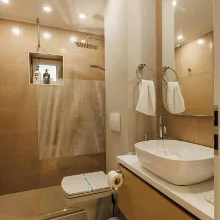 Downtown Breeze كونستانتا