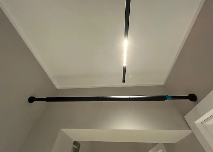 Downtown Breeze Апартаменти *