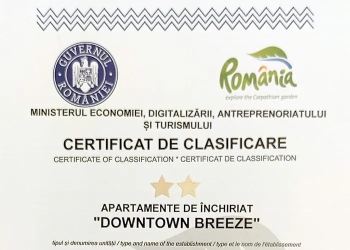 Апартаменти Downtown Breeze *